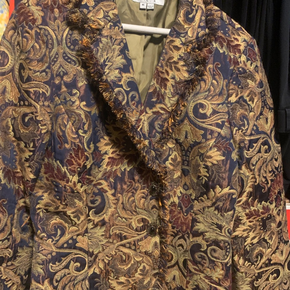 Jacket - Picture 6 of 7